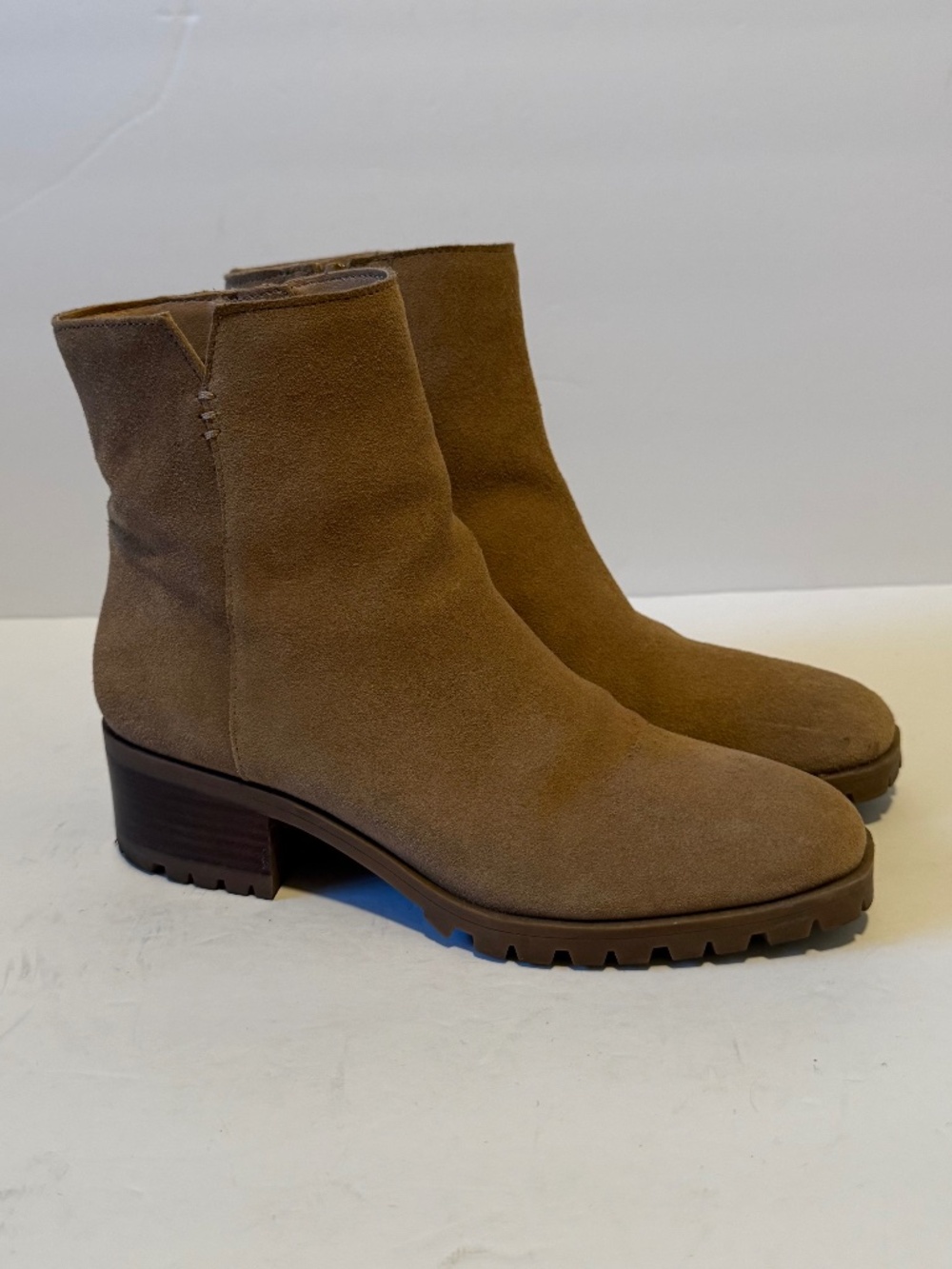Crown Vintage Melendi Tan Suede Leather Ankle Boots Size 7.5